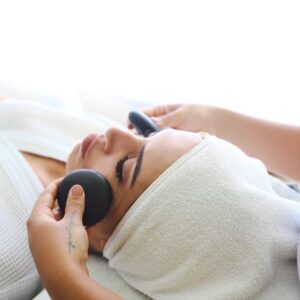 Drenagem Facial com Pedras