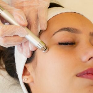 Limpeza de Pele + Peeling de Diamante